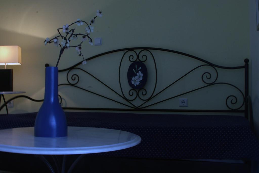 Villa Dolphins Poros Town Bagian luar foto